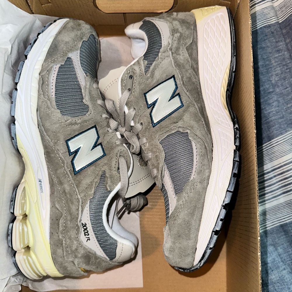 New Balance 2022 Protection Pack ‘Mirage Gray’ BRAND NEW Size 9